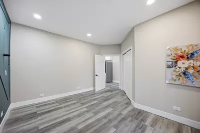 2407 S Albany Avenue, Chicago, IL 60623 - Photo 29