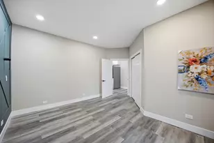 2407 S Albany Ave, Chicago, IL 60623 - Photo 29