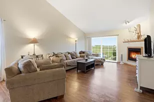 617 Enclave Ln, Manteno, IL 60950 - Photo 5