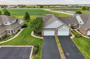 617 Enclave Ln, Manteno, IL 60950 - Photo 33