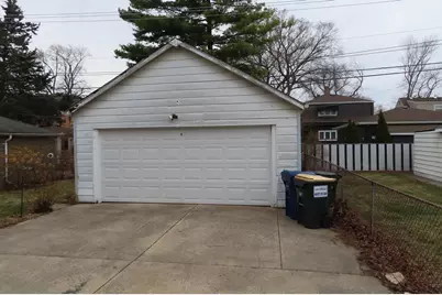 1710 N 73rd Court, Elmwood Park, IL 60707 - Photo 3