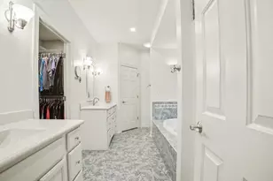 1682 N 2501st Rd, Ottawa, IL 61350 - Photo 15