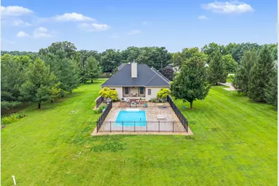 1682 N 2501st Road, Ottawa, IL 61350 - Photo 3