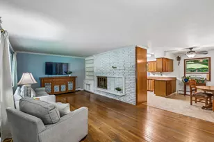 41061 N 3rd St, Antioch, IL 60002 - Photo 7