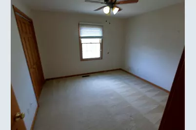 3125 Old Jamestown Road, Bloomington, IL 61704 - Photo 15