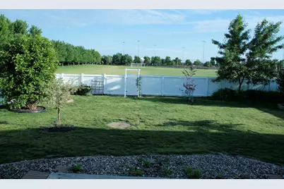 3125 Old Jamestown Road, Bloomington, IL 61704 - Photo 3