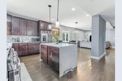 27 N Lockwood Avenue, Chicago, IL 60644 - Photo 11