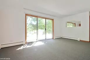 5534 W Bryn Mawr Ave, Chicago, IL 60646 - Photo 3
