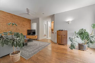 114 W Locust Street, Bloomington, IL 61701 - Photo 7