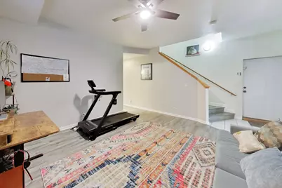 1112 W Fry Street #A, Chicago, IL 60642 - Photo 13