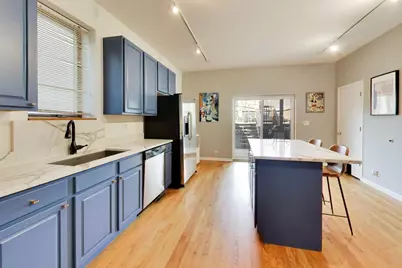 1112 W Fry Street #A, Chicago, IL 60642 - Photo 9