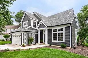 19 Longview Ct, South Elgin, IL 60177 - Photo 1