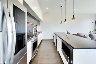 3024 W Irving Park Rd, Chicago, IL 60618 - Photo 9