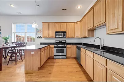 3225 W Fullerton Avenue #3-NE, Chicago, IL 60647 - Photo 11