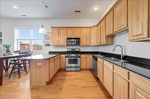 3225 W Fullerton Ave, Chicago, IL 60647 - Photo 11