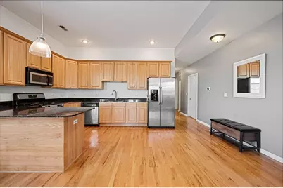 3225 W Fullerton Avenue #3-NE, Chicago, IL 60647 - Photo 9