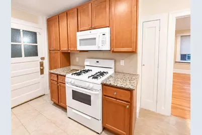 2044 W Farragut Avenue #1C, Chicago, IL 60625 - Photo 5