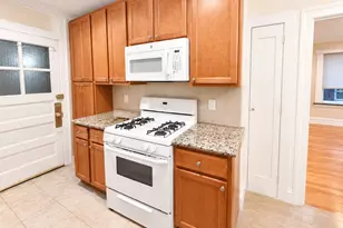 2044 W Farragut Ave, Chicago, IL 60625 - Photo 5