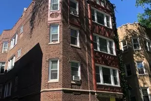 2044 W Farragut Ave, Chicago, IL 60625 - Photo 1