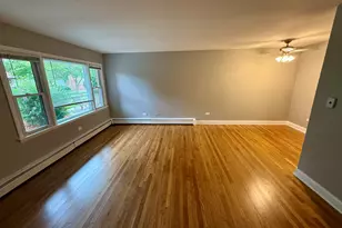 101 Dover Dr, Des Plaines, IL 60018 - Photo 5