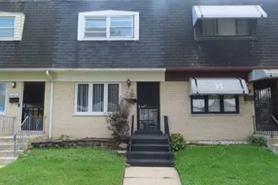 1233 W 110th Pl, Chicago, IL 60643 - Photo 1