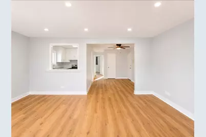 4208 Bonhill Drive #2C, Arlington Heights, IL 60004 - Photo 7
