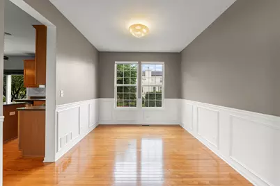 3111 Drury Lane, Carpentersville, IL 60110 - Photo 7