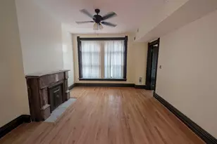 1481 W Erie St, Chicago, IL 60642 - Photo 7
