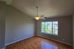 2322 Twilight Dr, Aurora, IL 60503 - Photo 15
