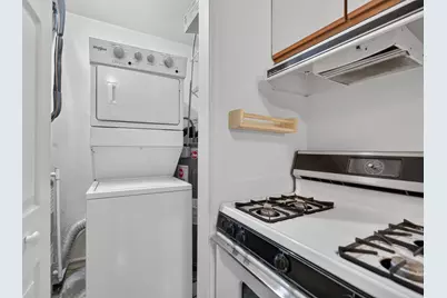 2S640 Cerny Road #A4, Warrenville, IL 60555 - Photo 9