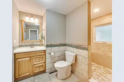 603 Chelmsford Lane, Elk Grove Village, IL 60007 - Photo 19