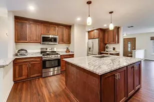 603 Chelmsford Ln, Elk Grove Village, IL 60007 - Photo 9