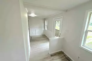1356 Willard Ave, Rockford, IL 61101 - Photo 3
