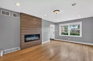 272 Madison Ave, Calumet City, IL 60409 - Photo 3