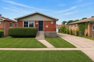 272 Madison Ave, Calumet City, IL 60409 - Photo 1