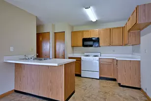 4142 Rivertowne Dr, Plainfield, IL 60586 - Photo 7