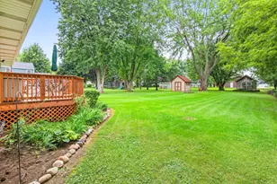 699 Karen Dr, Lake Holiday, IL 60552 - Photo 27