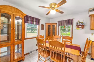 699 Karen Dr, Lake Holiday, IL 60552 - Photo 9