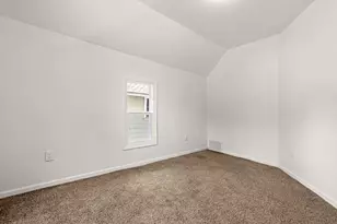 1113 22nd Ave, Rockford, IL 61104 - Photo 9