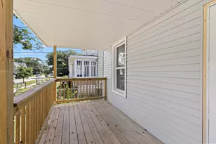 1113 22nd Ave, Rockford, IL 61104 - Photo 3