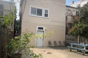 2214 W Erie St, Chicago, IL 60612 - Photo 13