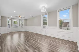 10560 S Lafayette Ave, Chicago, IL 60628 - Photo 11