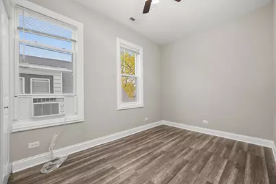 10560 S Lafayette Avenue, Chicago, IL 60628 - Photo 3