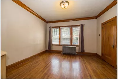 2714 E 93rd Street, Chicago, IL 60617 - Photo 3
