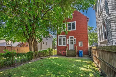 2714 E 93rd Street, Chicago, IL 60617 - Photo 11