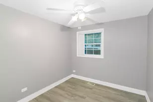 1235 W Schaumburg Rd, Schaumburg, IL 60194 - Photo 23