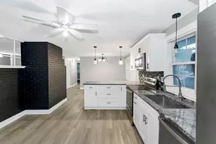 1235 W Schaumburg Rd, Schaumburg, IL 60194 - Photo 15