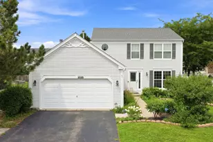 10570 Wing Pointe Dr, Huntley, IL 60142 - Photo 1