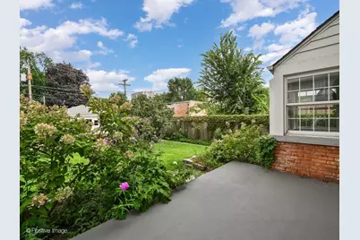 140 N Cuyler Avenue, Oak Park, IL 60302 - Photo 23