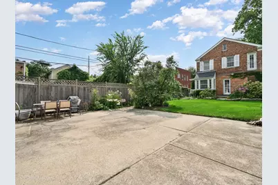 140 N Cuyler Avenue, Oak Park, IL 60302 - Photo 25
